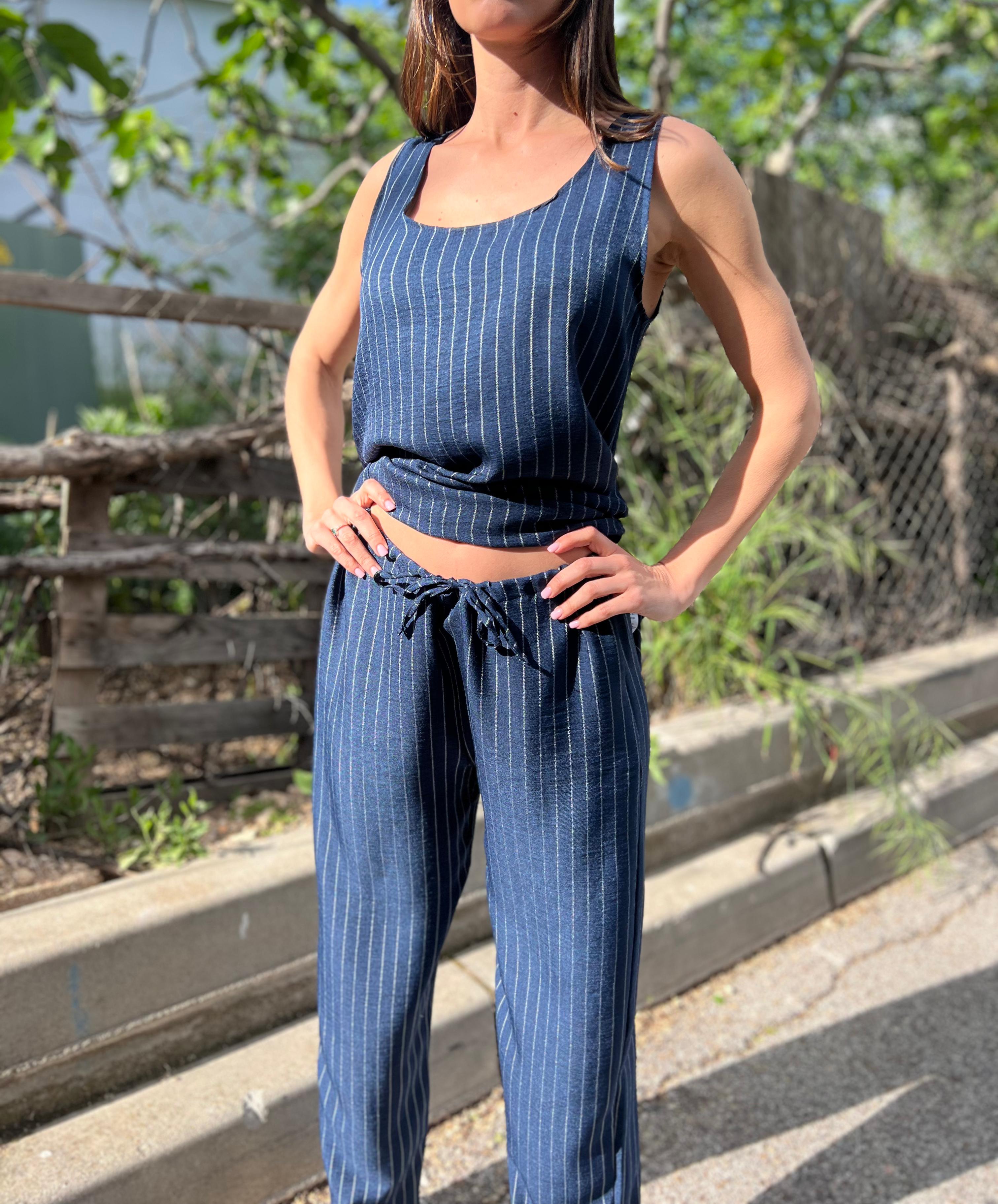Conjunto pantalón y top en simil lino raya azul marino